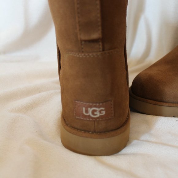 NIB UGG CORY MINI SUEDE SHEARLING LINED ANKLE BOOTIES BOOTS CHESTNUT - Picture 8 of 10